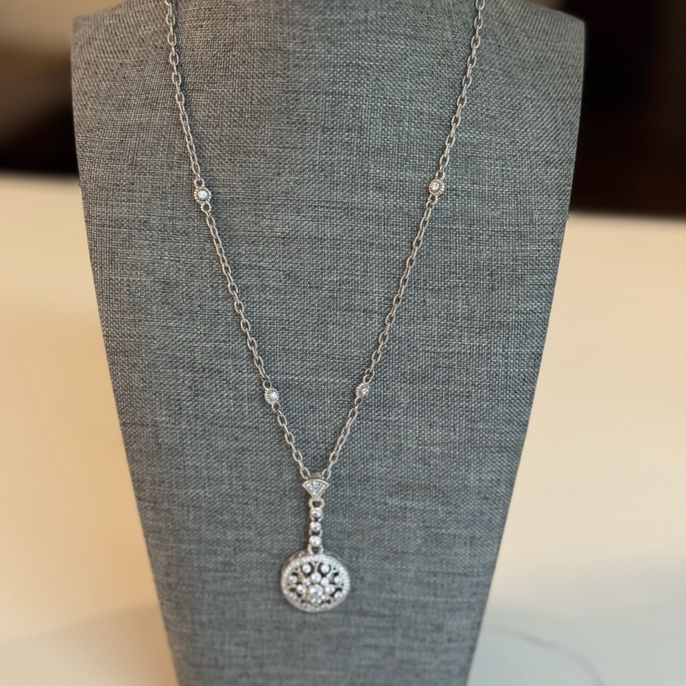 🩶 NWOT JUDITH RIPKA STERLING SILVER STATION NECKLACE WITH CZ VINTAGE PENDANT! - Picture 5 of 16